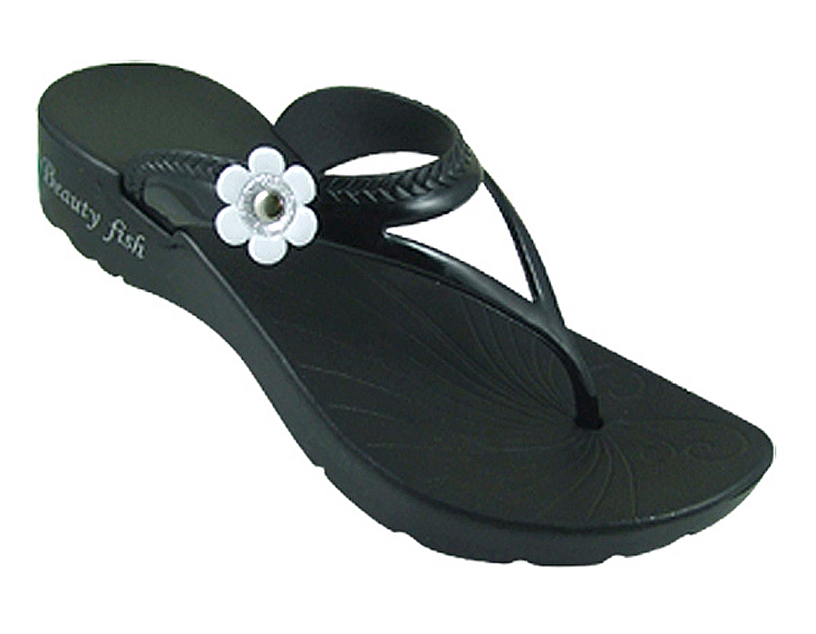 Little flower flip flops